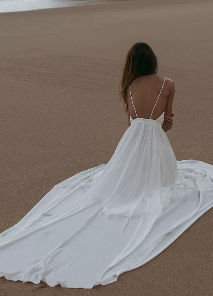 Woman VNeck Back Open Photo Wedding White Long Dress CDR079