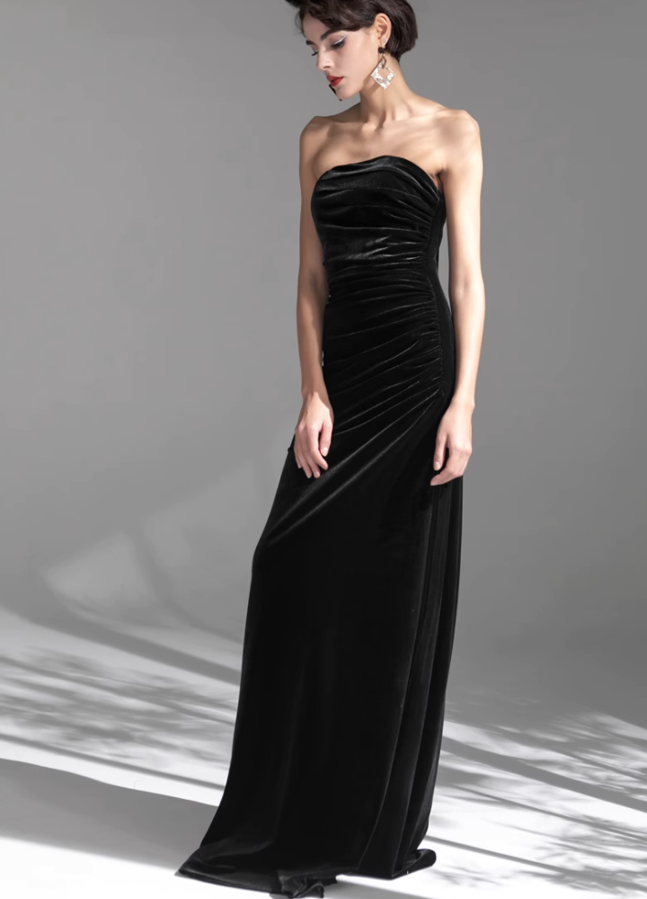 Woman Black Velour Classical Tube Top Long Dress CDR107