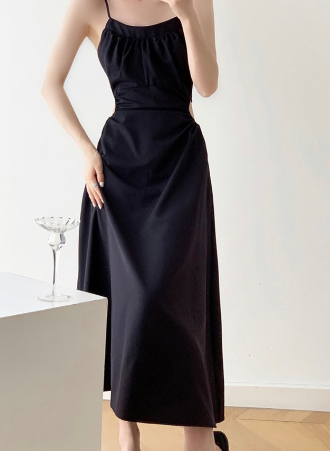 Woman Aline Back Open Dress CDR020