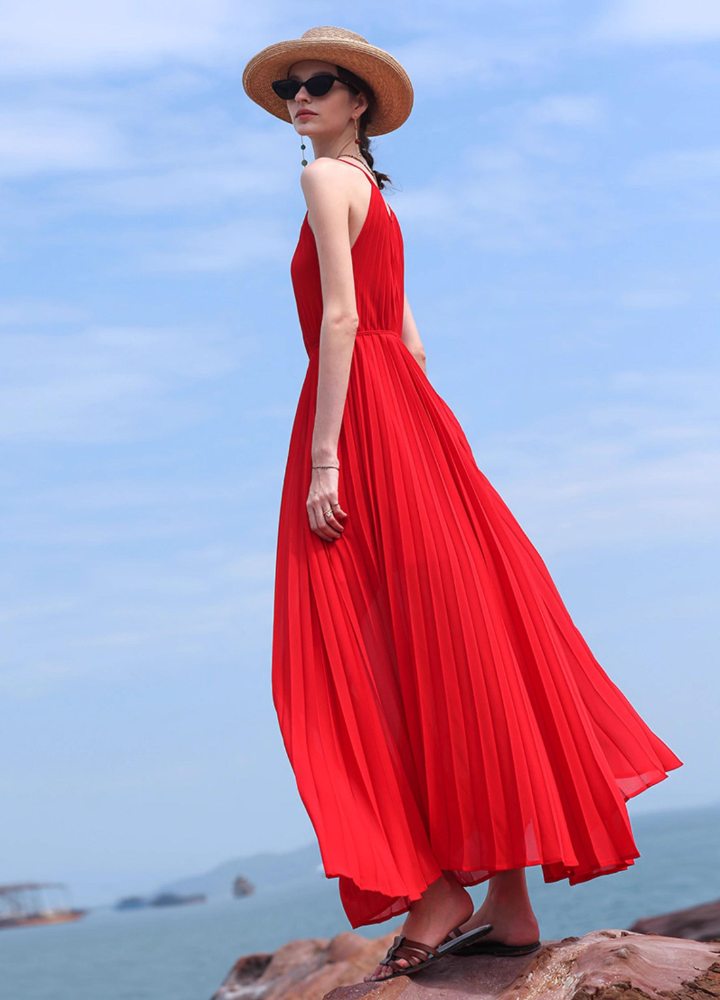 Woman Red Halter Neck Pleats Long Dress CDR090