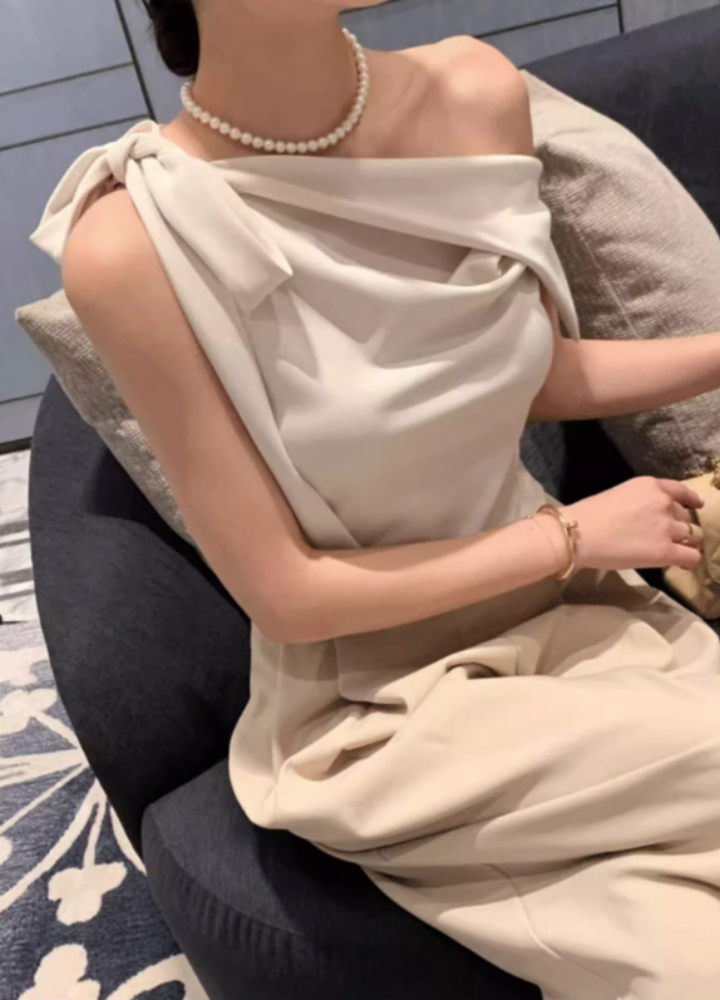 Woman Ribbon One Shoulder Sleeveless Blouse CST007