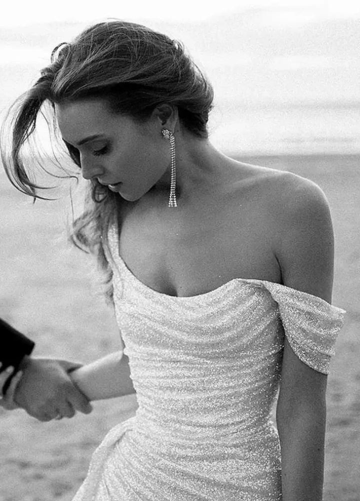 Woman Off Shoulder Sequins Formal Dress CDR042