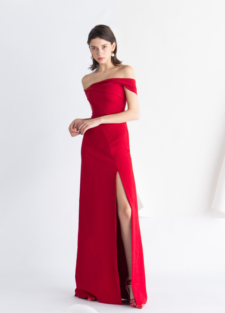 Woman Red Off Shoulder A-line Maxi Party Dress CDR070