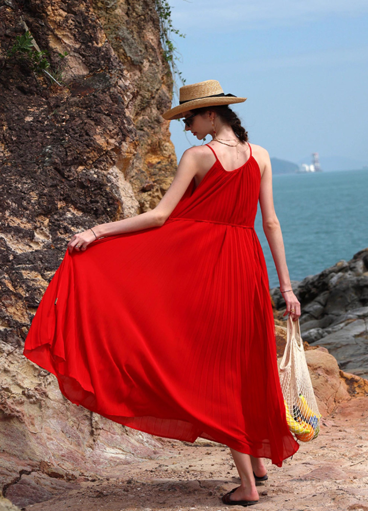 Woman Red Halter Neck Pleats Long Dress CDR090