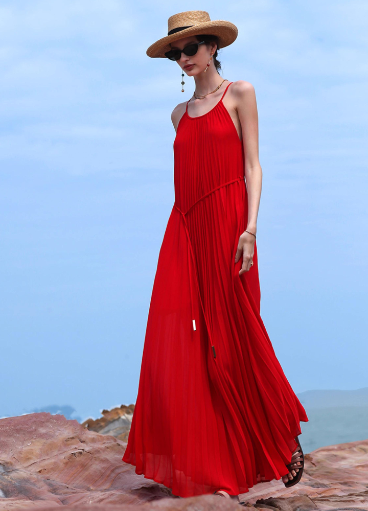 Woman Red Halter Neck Pleats Long Dress CDR090